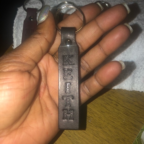 100% Leather Name Keychains - Picture 2 of 5